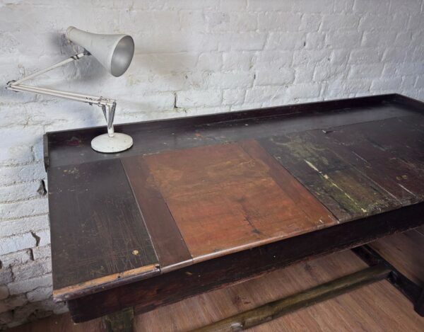 Antique Sculptors Workbench owned by John Mills - Image 4