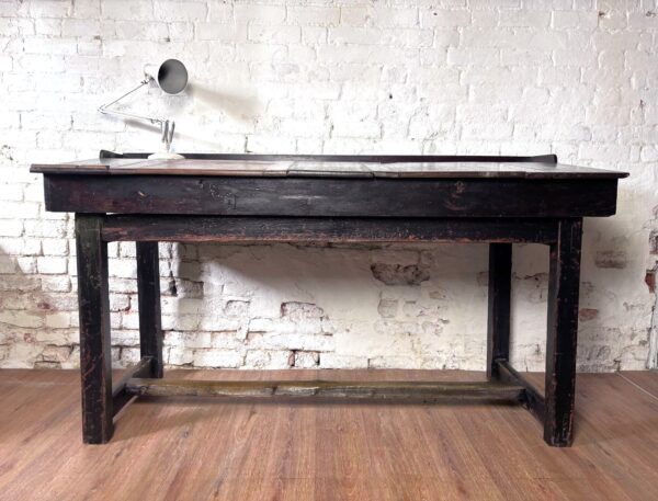 Antique Sculptors Workbench owned by John Mills - Image 13