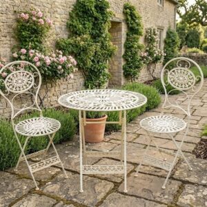 GARDEN & OUTDOOR ITEMS